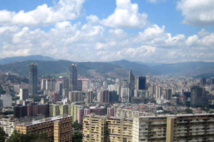 
	Caracas, capital da Venezuela: infla&ccedil;&atilde;o e crise a elevaram ao posto de mais cara para expatriados
 (Wikimedia Commons)