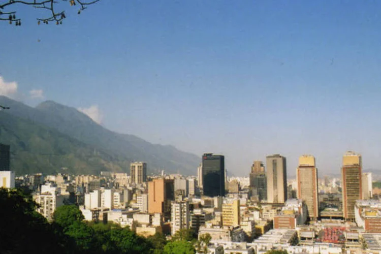 
	Venezuela: comunidade ind&iacute;gena teria sido massacrata por ocupantes de um helic&oacute;ptero com &quot;identifica&ccedil;&atilde;o brasileira&quot;.
 (Wikimedia Commons)