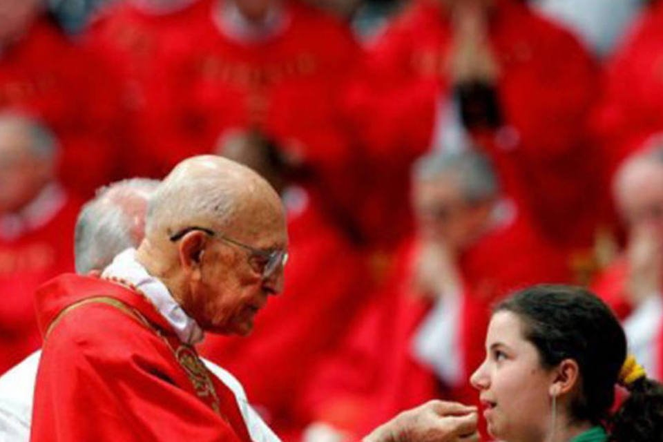 Papa lamenta a morte de Dom Eugenio Sales
