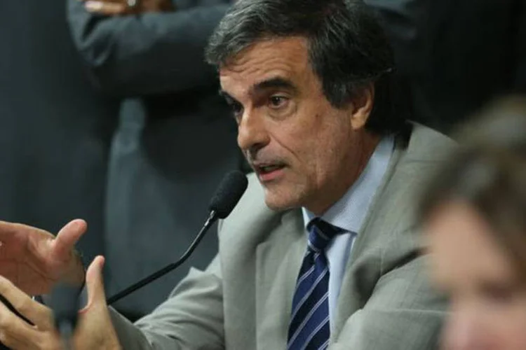 
	Cardozo:&ldquo;Quero inform&aacute;-lo que, diante da limita&ccedil;&atilde;o, da impossibilidade de resposta completa, a defesa ir&aacute; recorrer dessa decis&atilde;o [sobre o tempo]&quot;
 (Fabio Rodrigues Pozzebom/Agência Brasil)