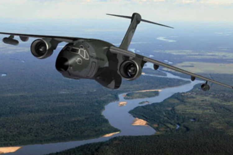 Antes da República Tcheca, Portugal, Chile e Colômbia assinaram acordos com a Embraer para futura aquisição (.)