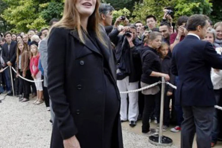Carla Bruni-Sarkozy já tem um filho de 10 anos de seu casamento anterior (Jacques Brinon/AFP)