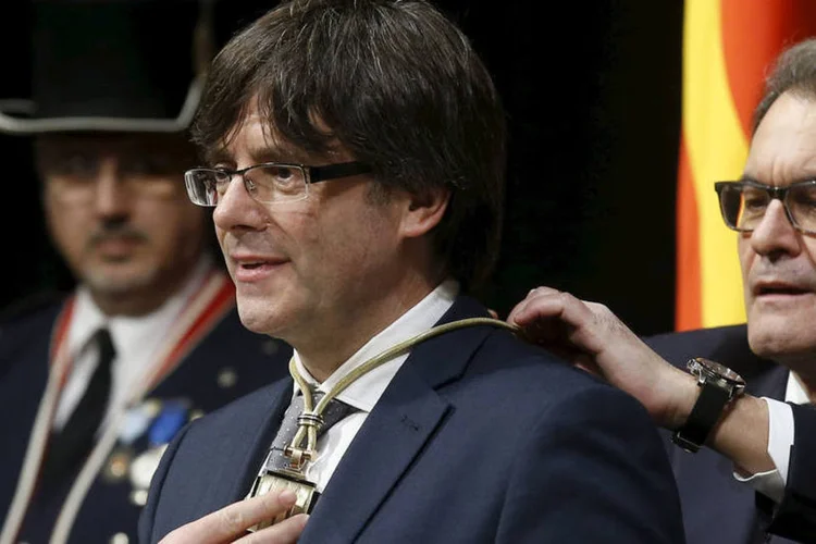 
	Carles Puigdemont: seu objetivo &eacute; o &quot;planejamento, projeto e execu&ccedil;&atilde;o de todos os trabalhos do processo que deva nos colocar &agrave;s portas do novo Estado&quot;
 (Albert Gea / Reuters)
