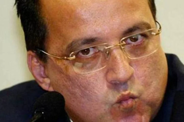 
	Cachoeira: parlamentares querem evitar que a CPI seja conclu&iacute;da sem um relat&oacute;rio final
 (Reuters)