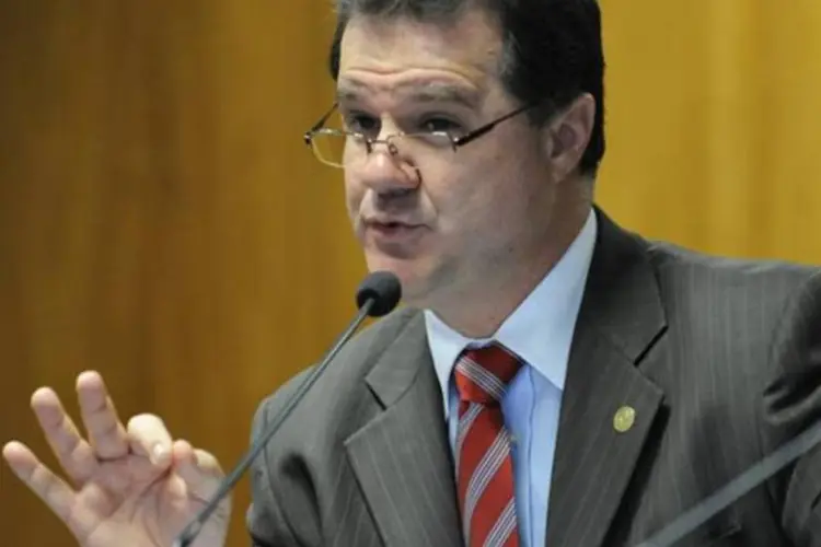O ministro da Previdência, Carlos Gabas: "É preciso avaliar os detalhes da decisão para depois pagar" (Antonio Cruz/AGÊNCIA BRASIL)