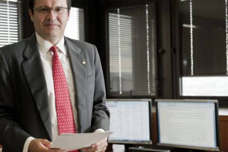 Juro sobe após discurso do diretor do BC sobre inflação