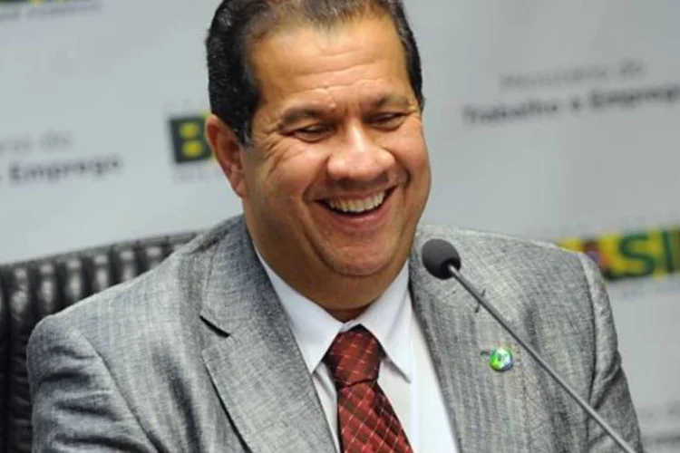 "O que menos está crescendo é a indústria", disse, culpando a concorrência com importados (Marcello Casal Jr./ABr)