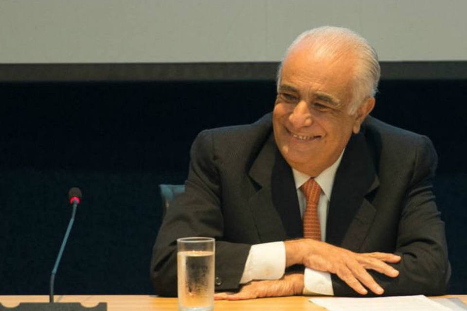 Presidente do PR se entrega à PF em Brasília