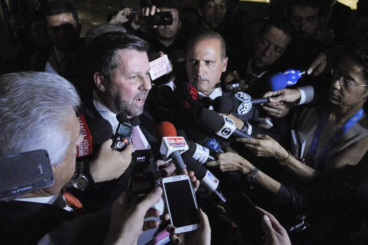 
	Carlos Sampaio: tucano pleiteia reconhecimento da ilegalidade e arquivamento do tr&acirc;mite do projeto
 (Edilson Rodrigues/Agência Senado)