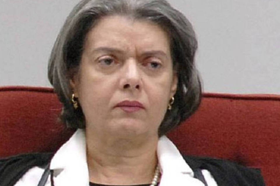 Ministra Cármen Lucia nega recurso de Roriz