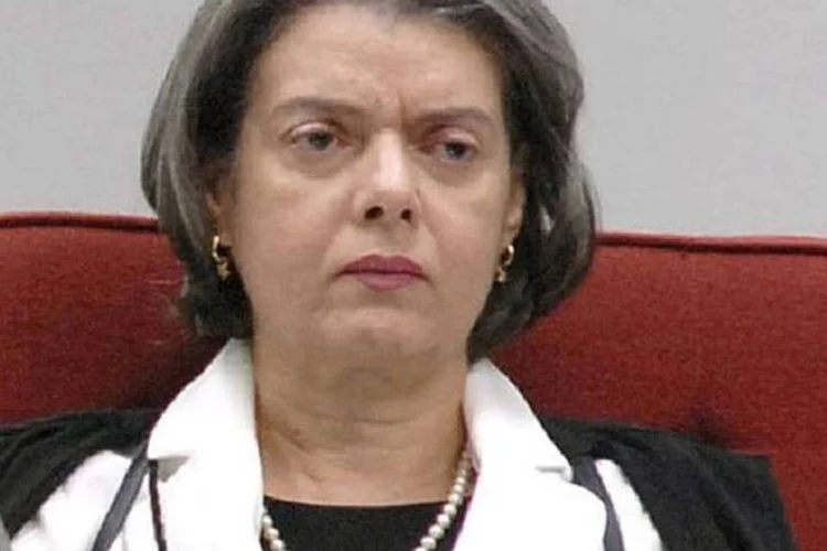 
	A presidente do TSE, ministra C&aacute;rmen L&uacute;cia:&nbsp;&ldquo;todos n&oacute;s temos o mesmo objetivo: votar e voltar para casa em paz.&rdquo;
 (WIKIMEDIA COMMONS)