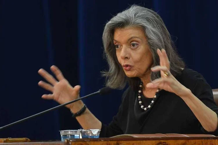Cármen Lúcia: objetivo da ministra é analisar dados e relatórios sobre as situações dos presídios (Antonio Cruz/Agência Brasil)