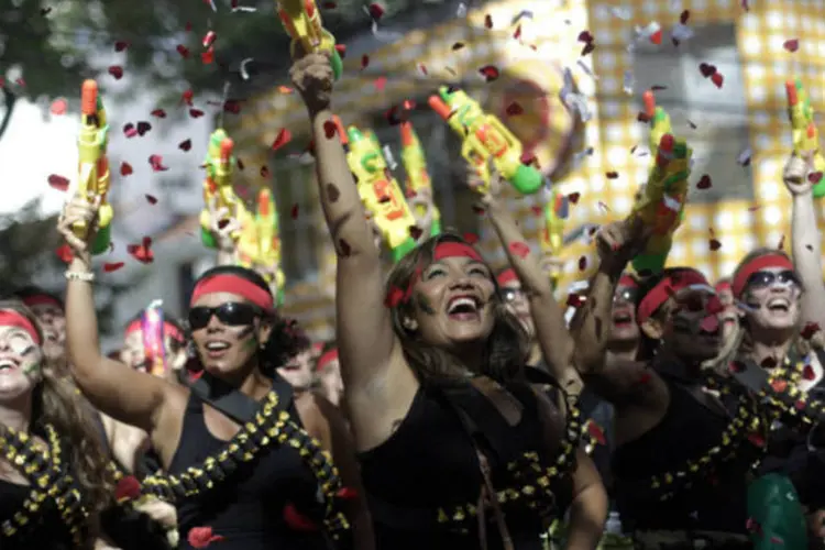 Bloco de Carnaval de rua no Rio de Janeiro (REUTERS/ Ricardo Moraes)