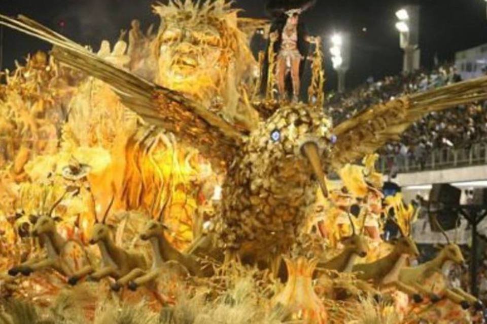 Sambódromo carioca ganhará mais 15 mil lugares para o carnaval de 2012