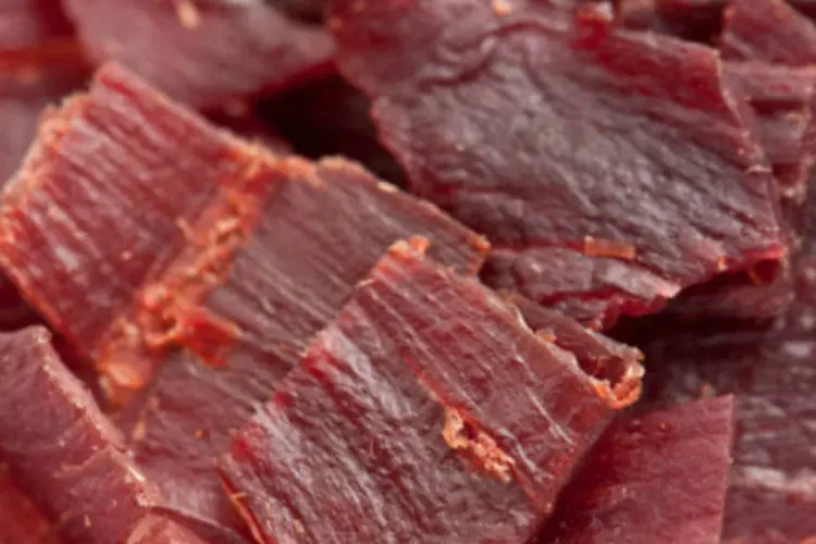 
	Carne vermelha:&nbsp;no Reino Unido, o governo recomenda n&atilde;o comer mais de 70 gramas de carne vermelha ou processada por dia.
 (Getty Images)