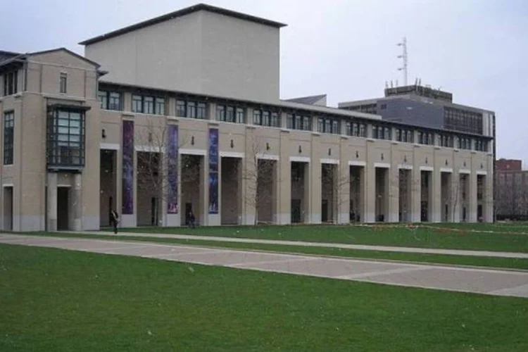 Universidade de Carnegie Mellon: instituição foi eleita a melhor graduação em computação dos EUA, segundo o ranking da U.S. News (Foto/Wikimedia Commons)