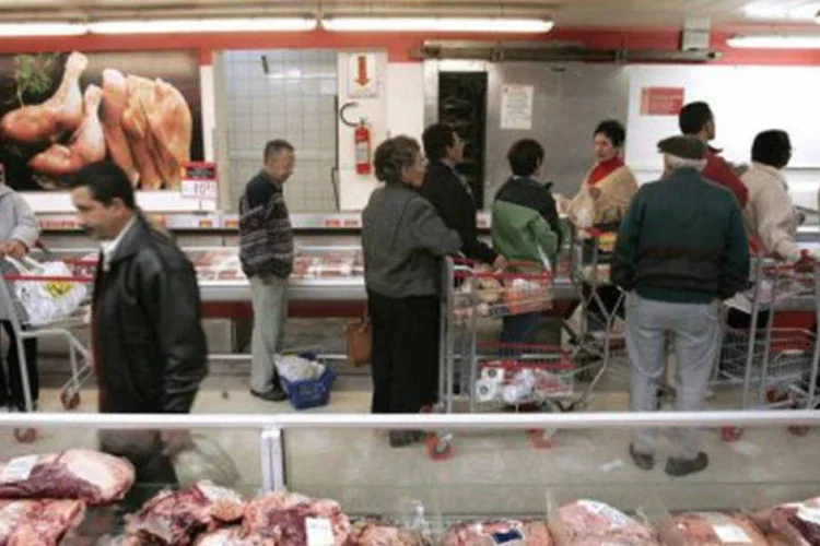 
	Carnes e aves: a produ&ccedil;&atilde;o de aves registrou queda de 6%
 (Mauricio Lima/AFP)
