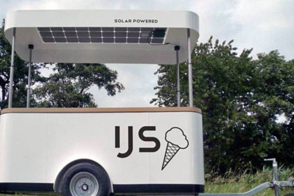 Carrinho de sorvete é movido a energia solar