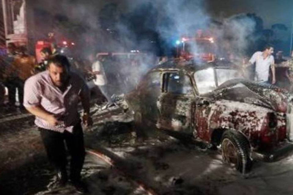 Carro-bomba explode no Líbano emexibição de jogo do Brasil