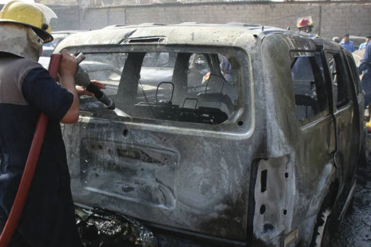 Carro-bomba: os ataques com terroristas suicidas em Paris e Bruxelas mostram "semelhanças" com os executados em Mumbai (Stringer/Reuters)