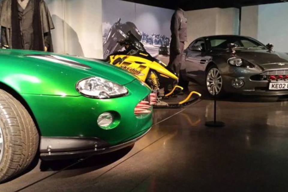 Esta exposição tem todos os carros usados pelo James Bond