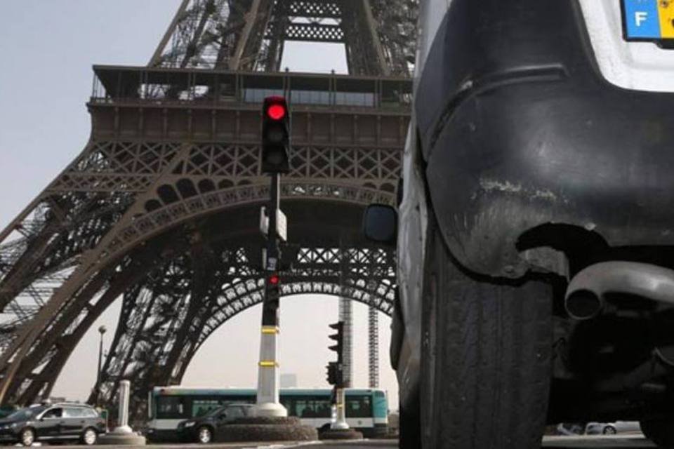 Polícia de Paris é convocada para garantir rodízio de carros