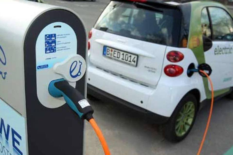 Brasil está muito atrasado na produção de carros elétricos