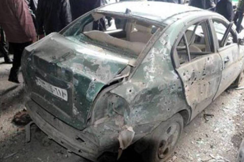 Atentado em Damasco mata e causa destruição