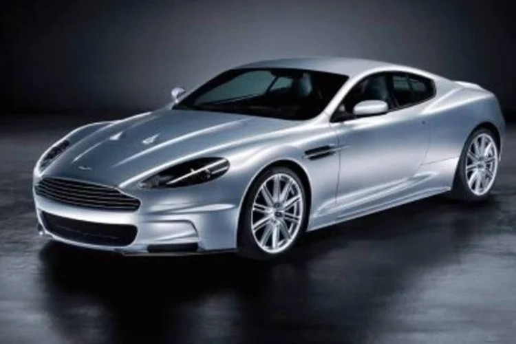 Modelo DBS, da Aston: por 1,25 milhão de reais você pode ter o carro usado pelo espião James Bond