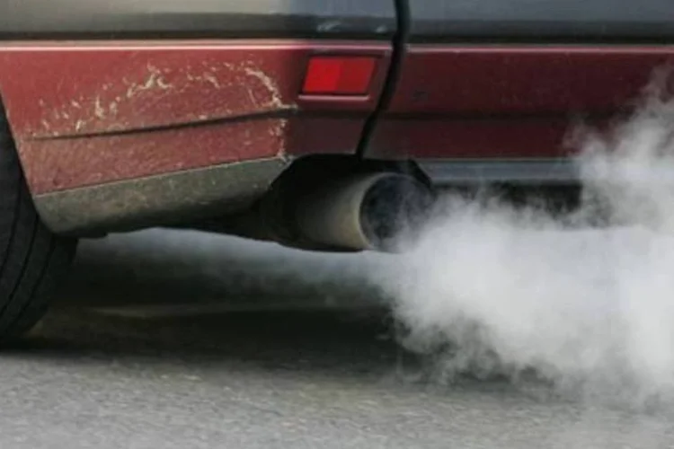 As concentrações de carbono subiram em mais de um terço desde a Revolução Industrial no século 19 (./Reprodução)