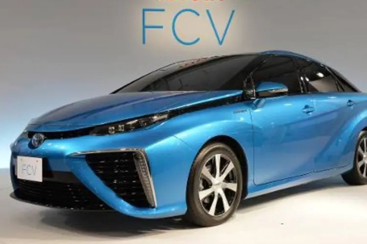 Carro da Toyota: veículo pode circular 700 km com uma carga completa de hidrogênio (Kazuhiro Nogi/AFP)