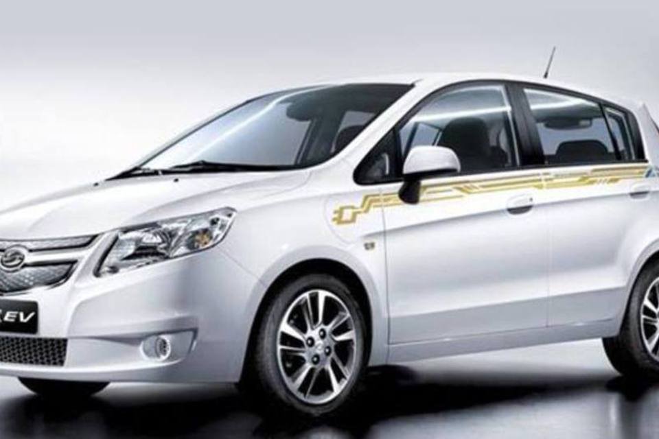 GM chinesa lança carro elétrico no Salão de Guangzhou