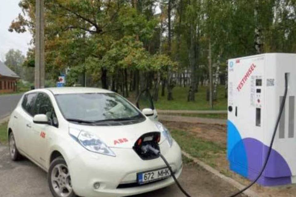 Poluição serve de vitrine para veículos elétricos e públicos