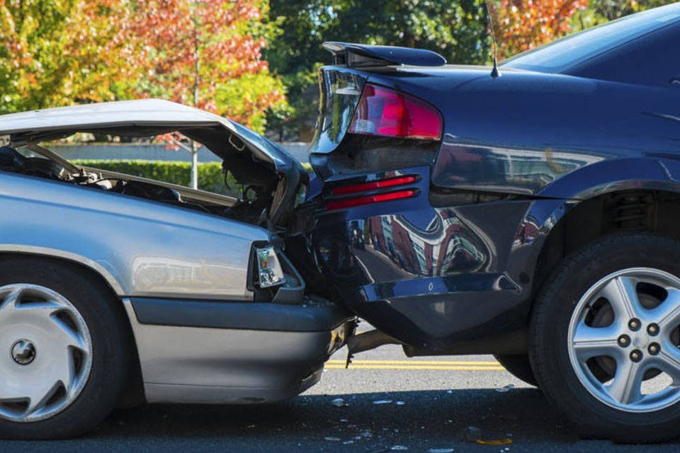 Carros europeus acionarão emergência após acidente