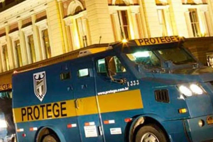 Carros-fortes da Protege: empresa faturou 1,2 bilhão de reais em 2011  (./Divulgação)