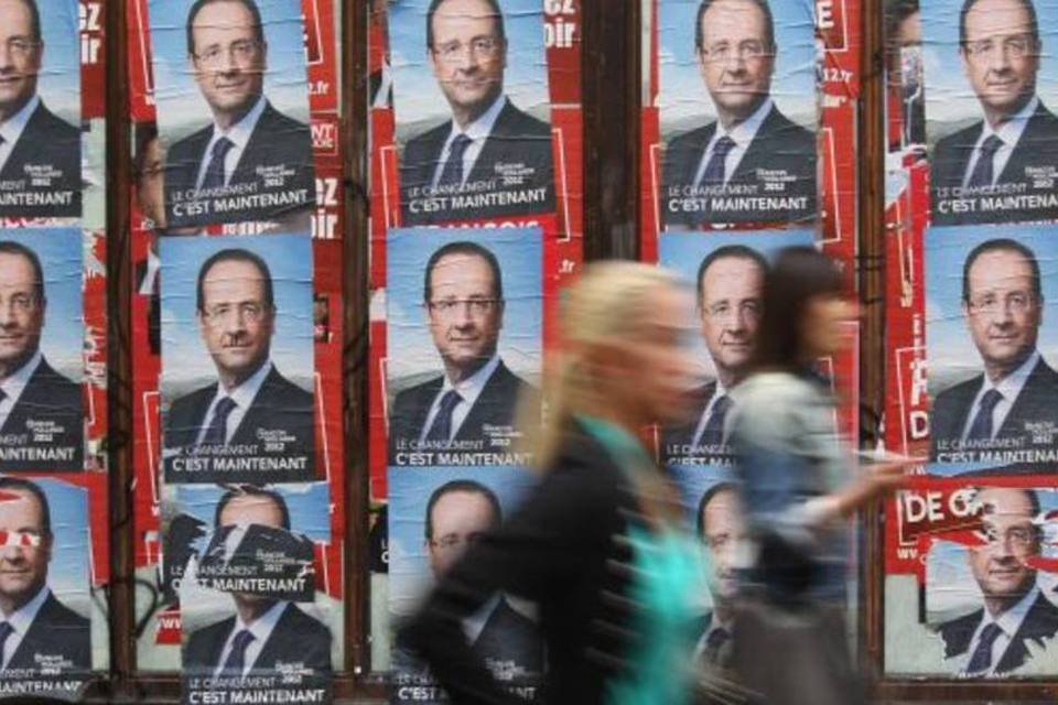 Novas pesquisas divulgadas na Suíça confirmam vantagem de Hollande