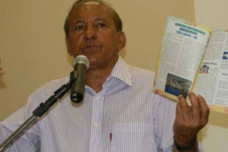 O secretário municipal de Meio Ambiente, Cristovam Lajes Canela, lançou na última segunda-feira (20) a Cartilha de Conscientização Ambiental. (Simone Prati Venâncio)