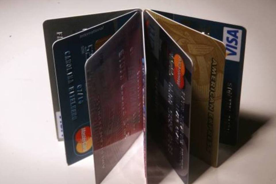Conheça o cartão de crédito com juros de 1.044% ao ano