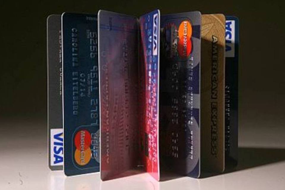 Uso de débito é o que mais cresce após fim da exclusividade dos cartões