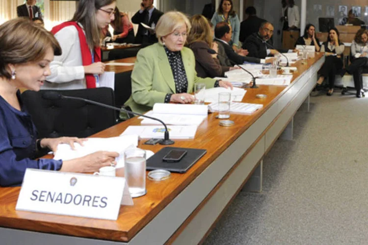Comissão analisa projeto de lei: entre 2004 e 2008, o Ministério do Trabalho resgatou 21.667 trabalhadores em condições análogas à de escravidão (Márcia Kalume/Agência Senado)