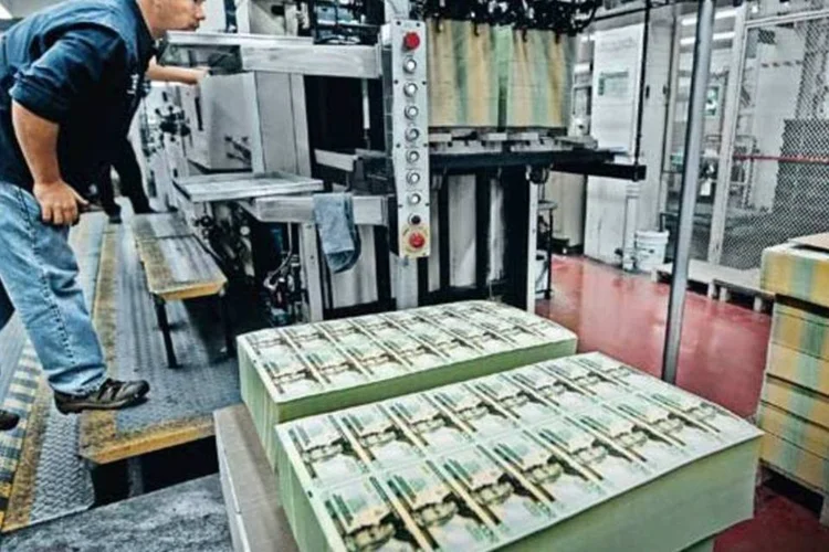 Casa da Moeda americana: a busca por ativos seguros fortaleceu a posição do dólar (Paul J. Richards/AFP Photo)