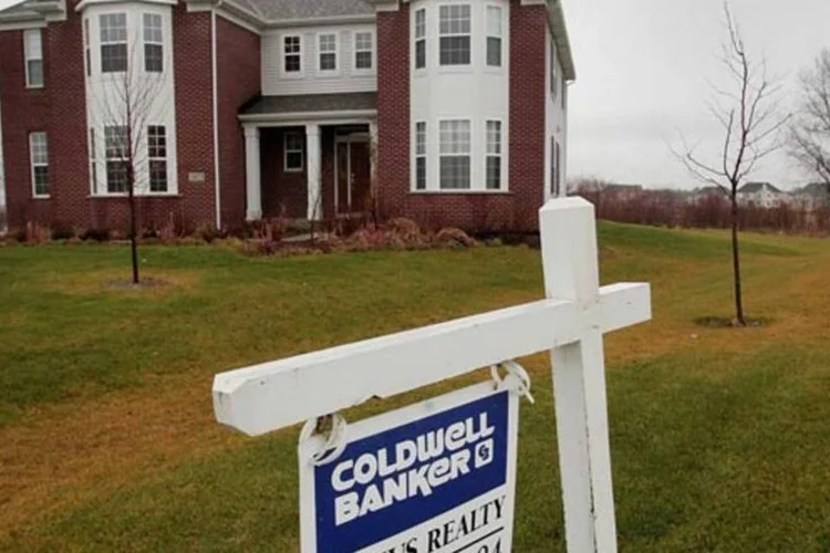 Casa à venda nos EUA: queda nos preços deixou residências mais acessíveis (Scott Olson/Getty Images)