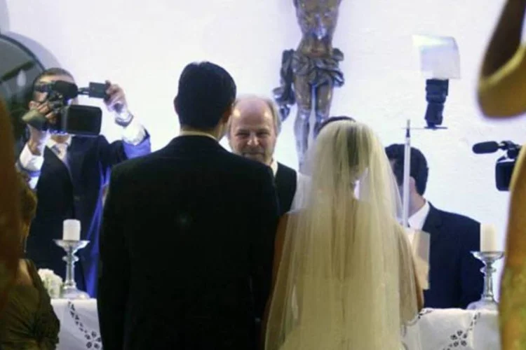 Casamento: tendemos a nos relacionar com quem tem certas regiões do DNA parecidas com as nossas (Mauricio Melo/Contigo)