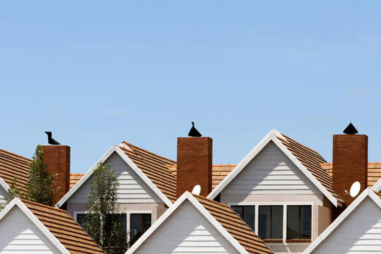 
	Casas: iniciativa &eacute; inflada pelos financiamentos da casa pr&oacute;pria tomados pelo cidad&atilde;o
 (Thinkstock/karelnoppe)