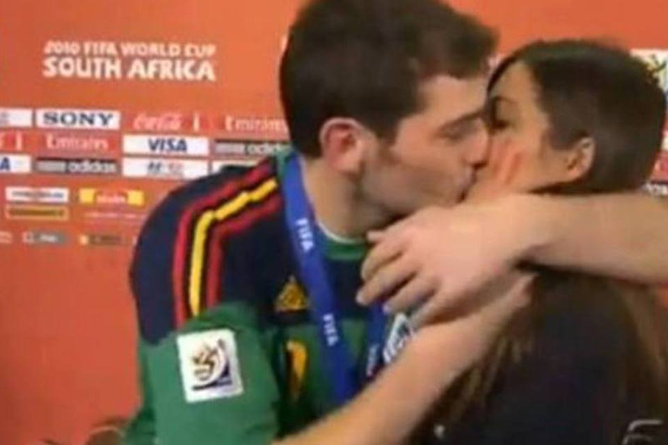 Beijo de Casillas lidera vídeos mais vistos do YouTube