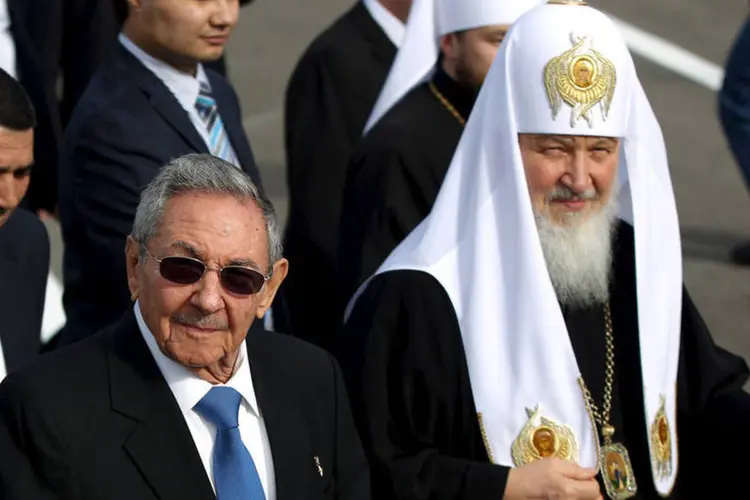 
	Castro e patriarca Kirill: est&aacute; previsto que o patriarca russo se re&uacute;na tamb&eacute;m com o ex-presidente cubano Fidel Castro, de 89 anos
 (Alexandre Meneghini / Reuters)