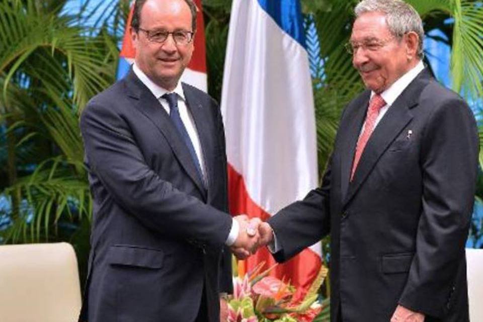 França quer que Cuba tenha regras econômicas mais flexíveis