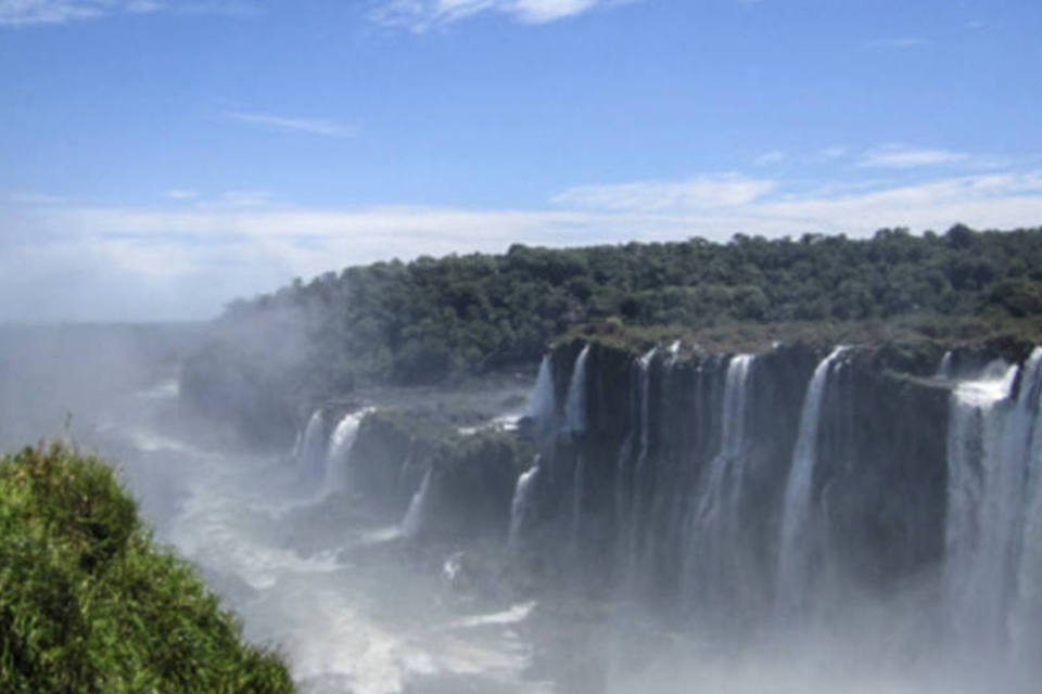 Chuvas no Paraná aumentam níveis das Cataratas do Iguaçu