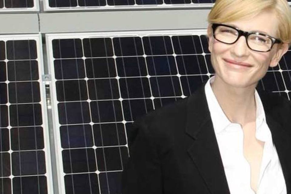 Cate Blanchett é criticada por apoiar imposto ecológico