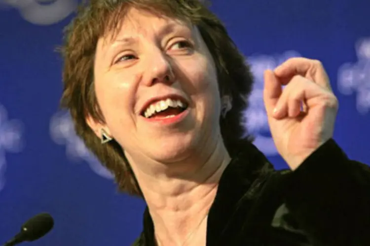 Catherine Ashton, chefe da diplomacia européia na questão nuclear iraniana, está disposta a retomar negociações com Teerã (Monika Flueckiger/Wikimedia Commons)